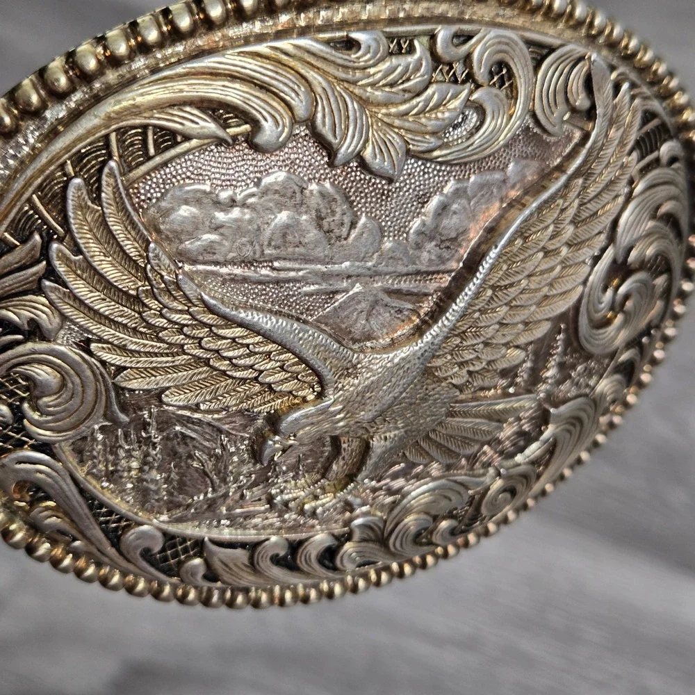 Award Design Medals Gold Silver Vintage Belt Buckle  Western Eagle Scrollwork 3D
